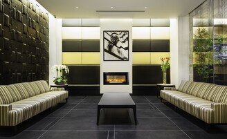 Sala de estar en el lobby