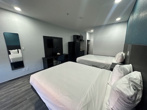 Studio 6 Houston, TX - Westchase