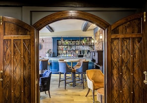 Bar (in der Unterkunft)