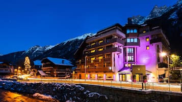 Front of property – evening/night