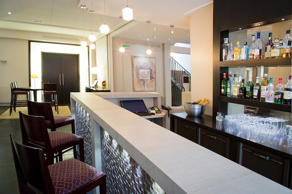 Bar lounge
