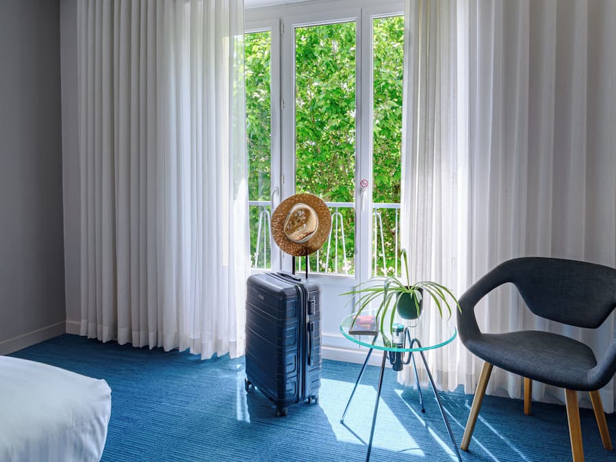 Superior Room, 1 Queen Bed, Non Smoking (Larger Room) | Pillowtop beds, in-room safe, blackout drapes, soundproofing
