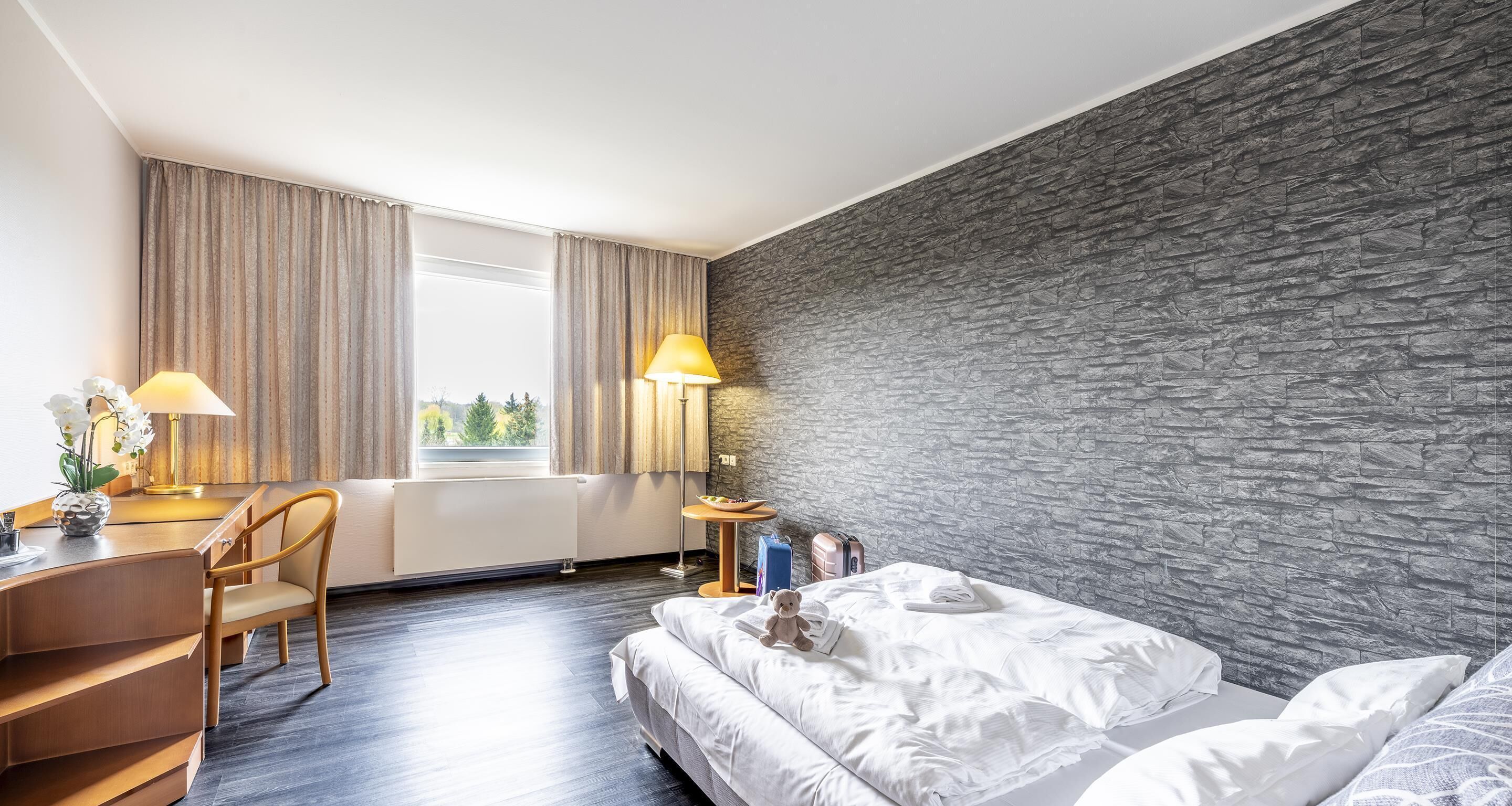 junior suite, 1 king bed, kitchenette (with sofabed) | minibar, in-room safe, individually decorated, individually furnished