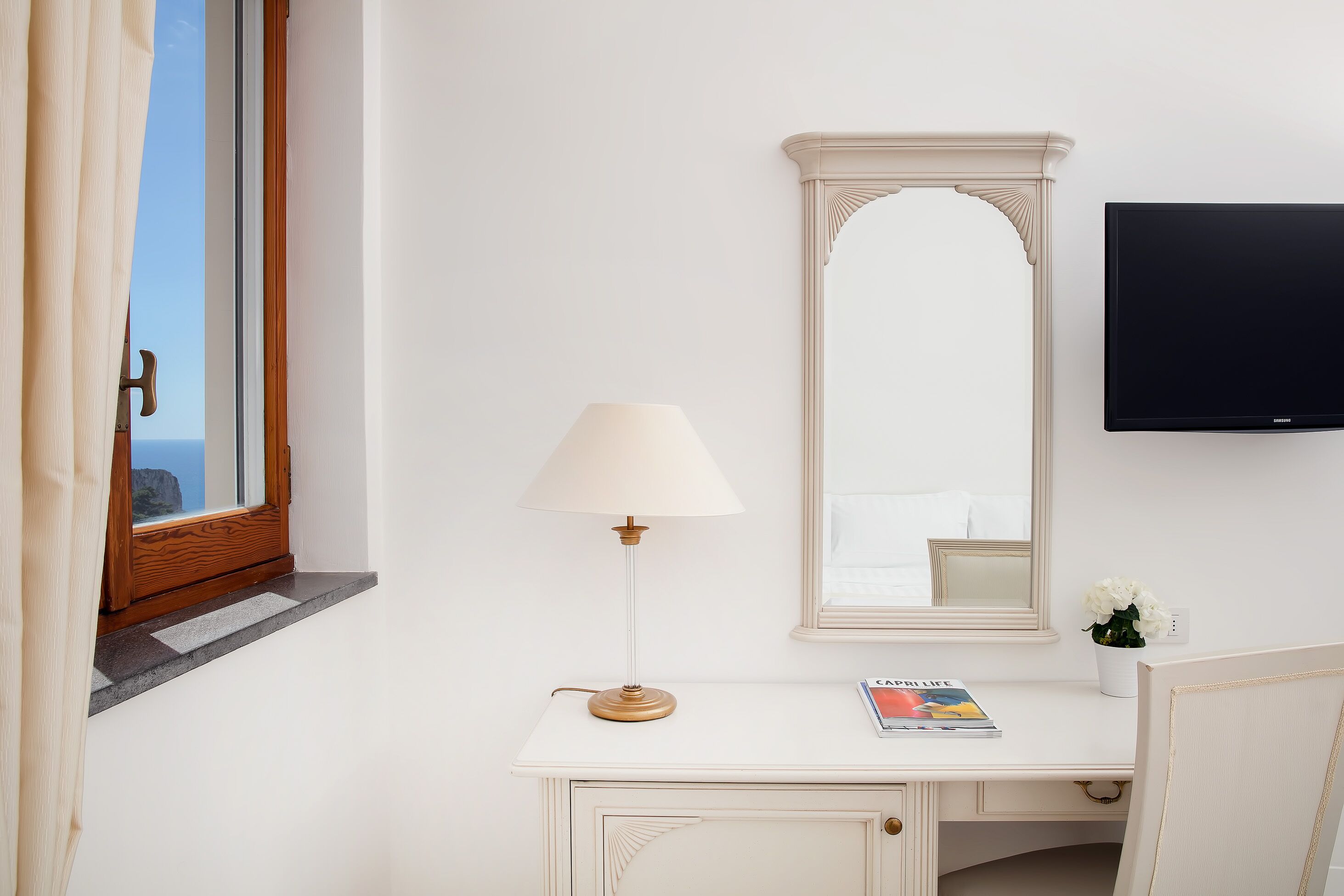 1 bedroom, minibar, in-room safe, desk