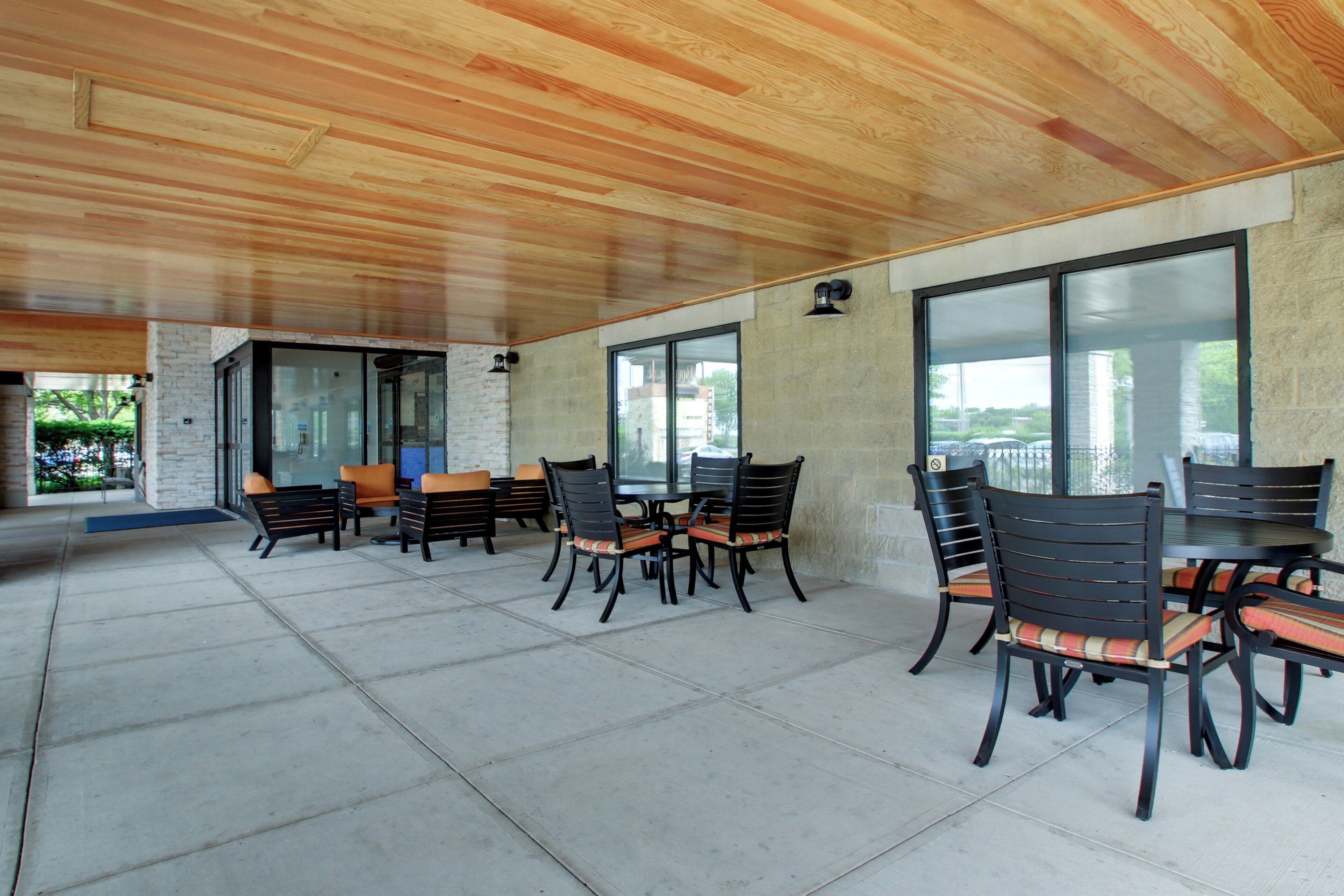Photo - Holiday Inn Express & Suites Aurora - Naperville by IHG