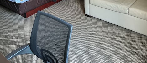Habitación, 1 cama King size, para no fumadores | Caja de seguridad en la habitación y decoración personalizada