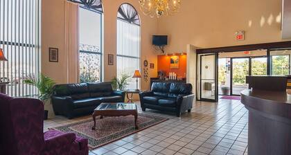 Motel 6 Hannibal, MO