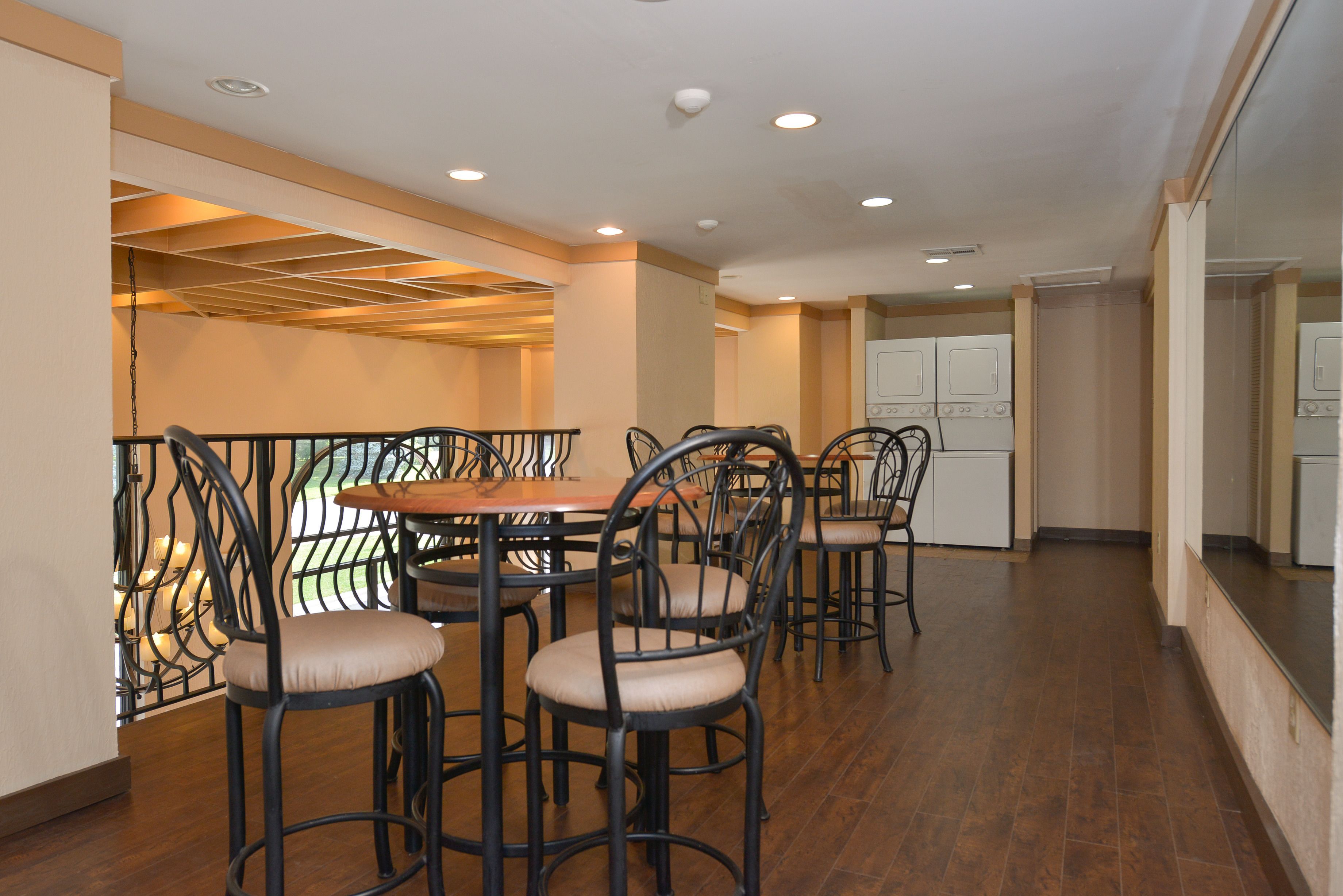 บริเวณนั่งเล่นที่ล็อบบี้