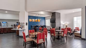 Free daily buffet breakfast