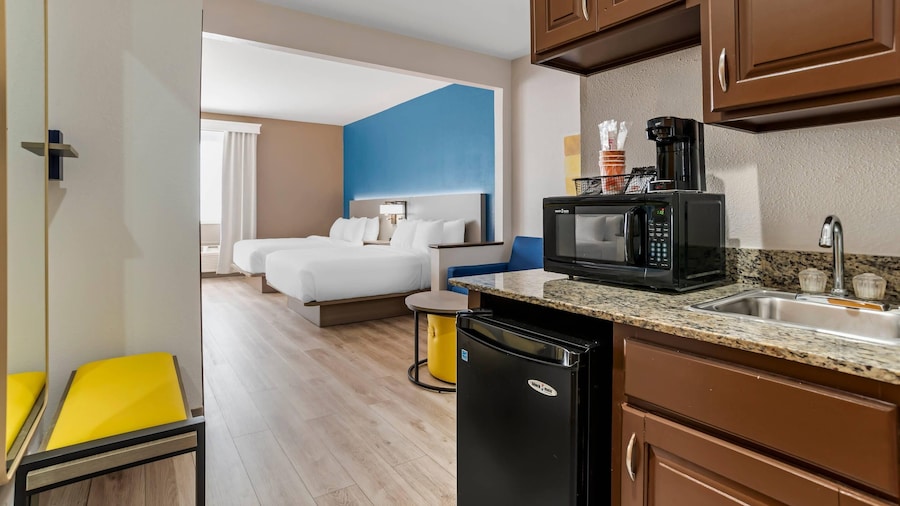 哈蒂斯堡大学附近的舒适套房酒店