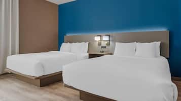 Escritorio y espacio para trabajar con laptop