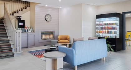 Garner Hotel Decatur - Forsyth by IHG