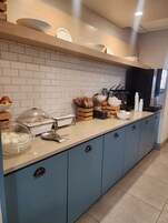 Desayuno continental incluido todos los días 