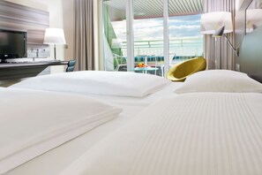 1 bedroom, hypo-allergenic bedding, in-room safe, desk