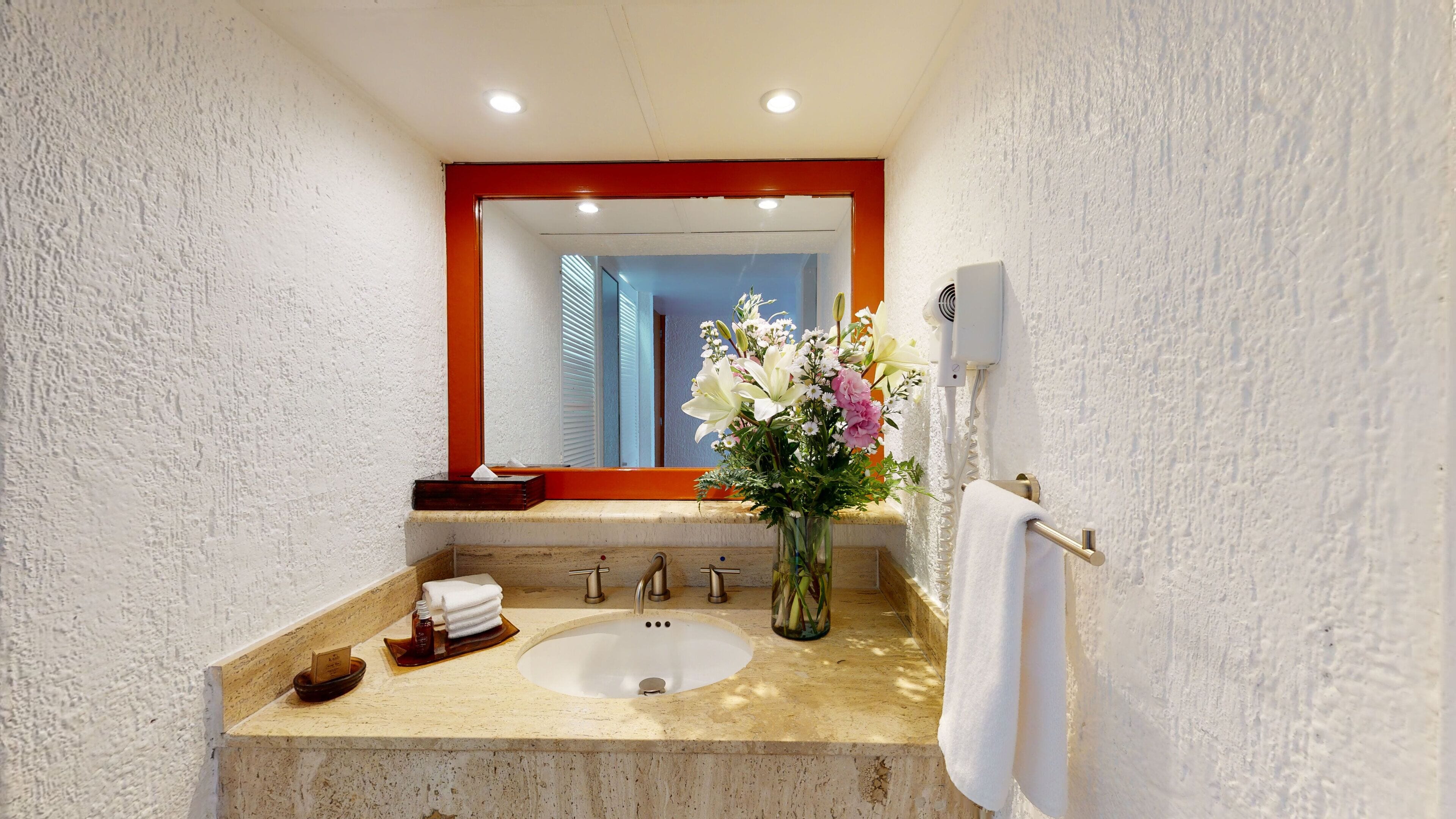 Photo - Park Royal Beach Ixtapa - All Inclusive