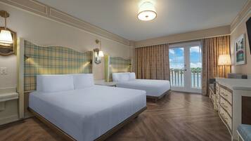 Hypo-allergenic bedding, in-room safe, blackout curtains