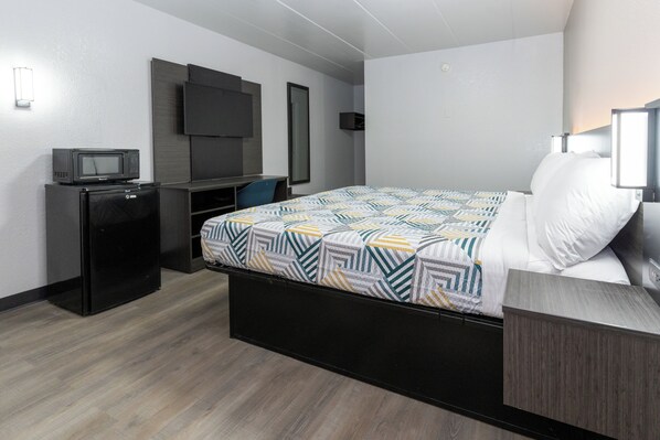 واي فاي مجانًا وملاءات أسرّة