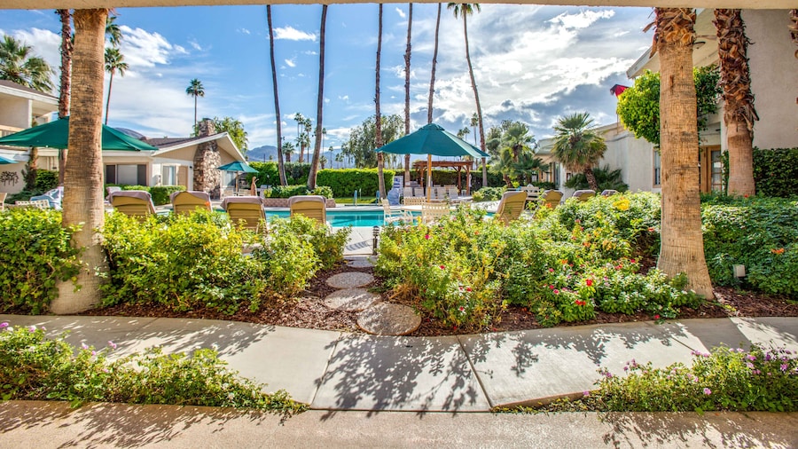 Inn at Deep Canyon