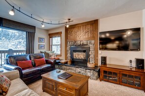 Condo, 2 Bedrooms | Individually decorated, individually furnished, free WiFi