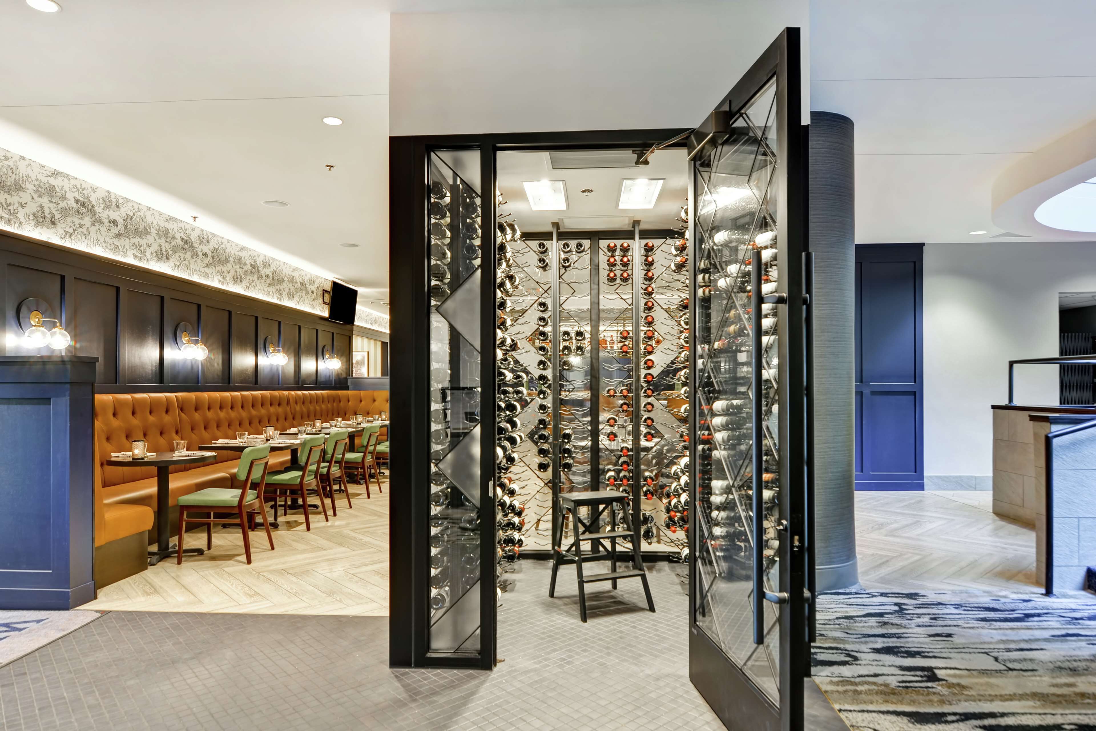 Foto - Embassy Suites by Hilton Minneapolis Airport