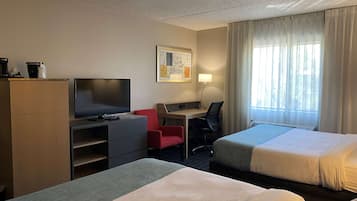 Ropa de cama de alta calidad y escritorio