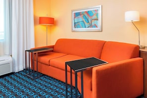 Suite Exécutive, 1 très grand lit et 1 canapé-lit | Coin séjour | TV connectée, Netflix