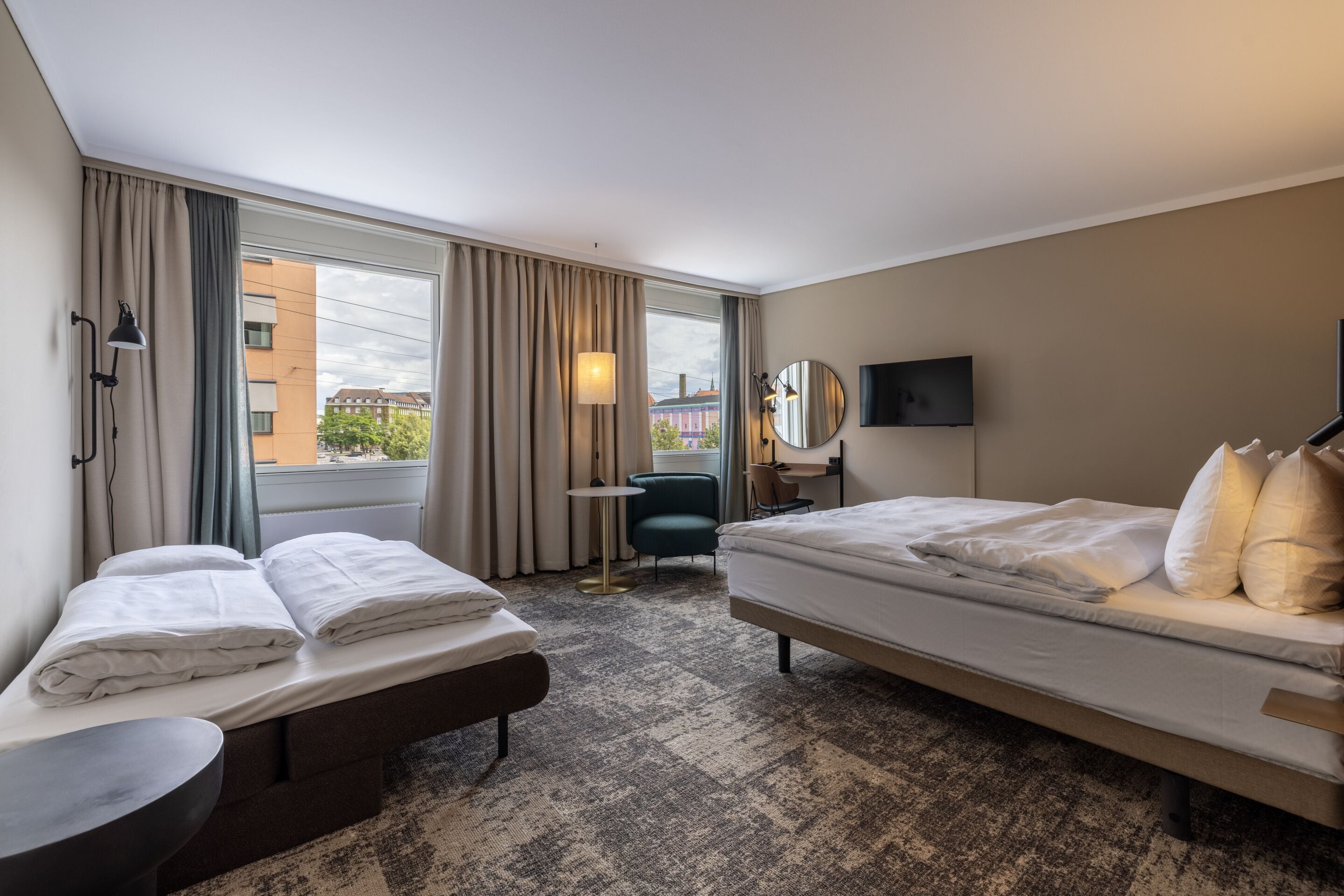 family room | hypo-allergenic bedding, down duvets, in-room safe, desk