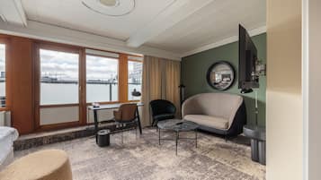 Junior Suite | City view