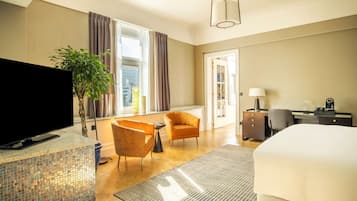 Presidential Suite, 1 King Bed | 1 bedroom, premium bedding, down comforters, minibar