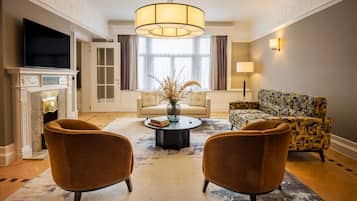Presidential Suite, 1 King Bed | Living area | Flat-screen TV