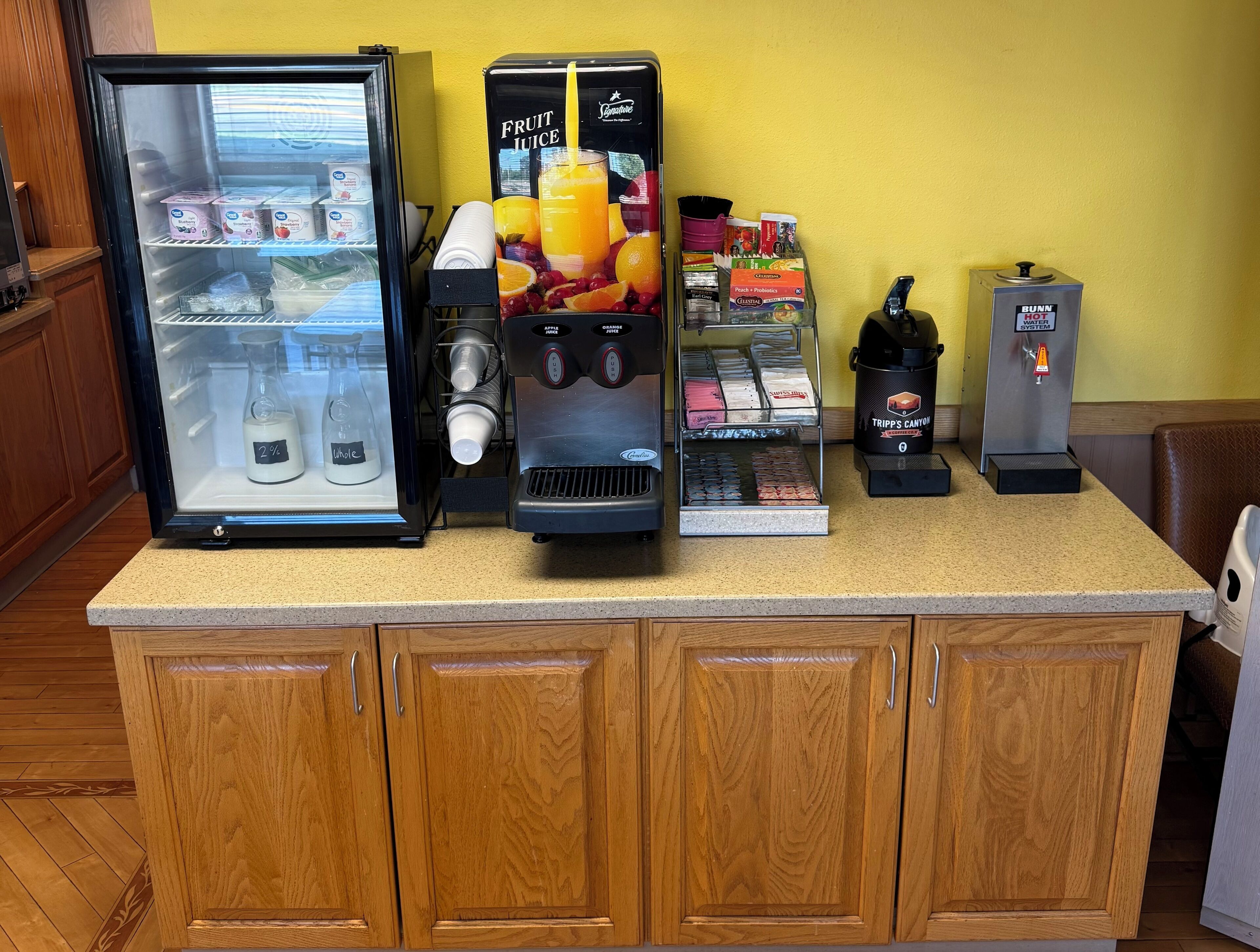 free daily self-service breakfast