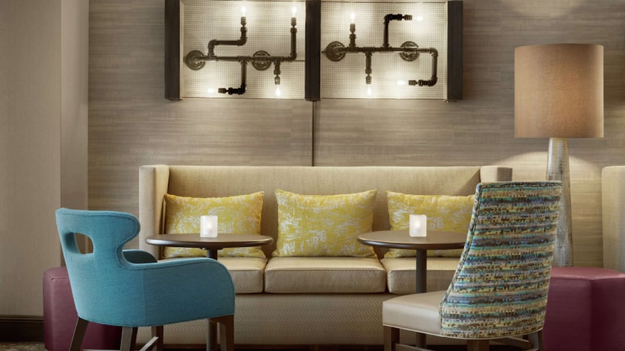 Hampton Inn & Suites Springdale