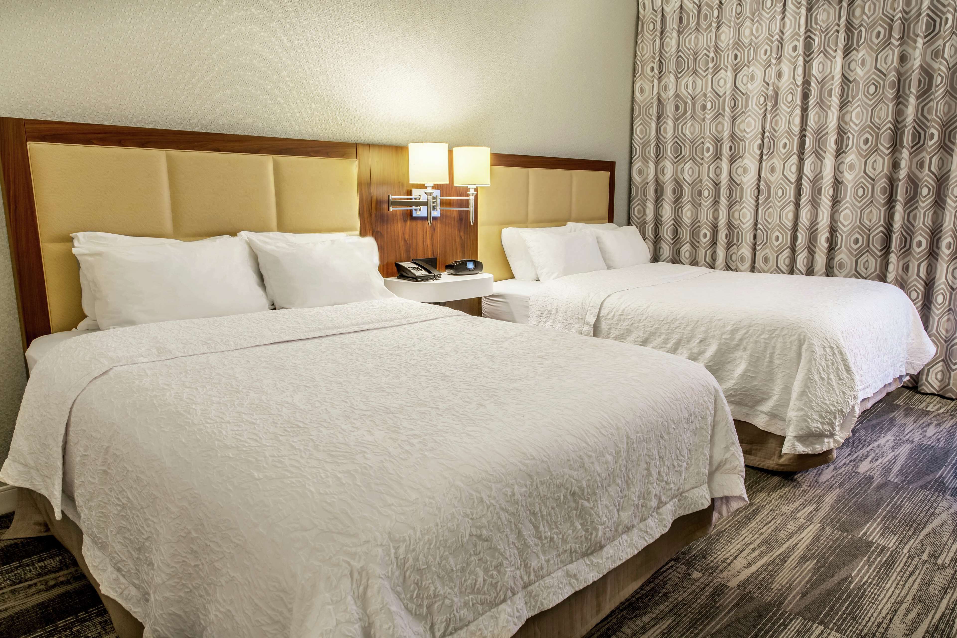 premium bedding, in-room safe, desk, laptop workspace