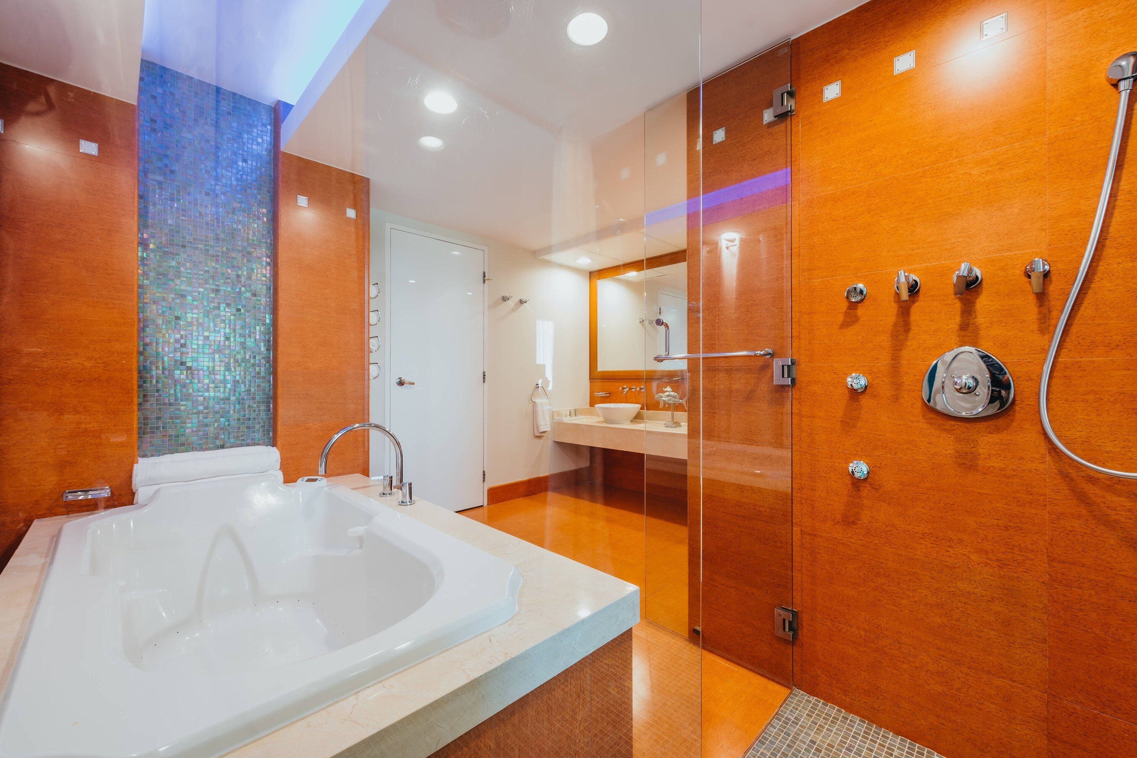 Renaissance Wind Creek Aruba Resort