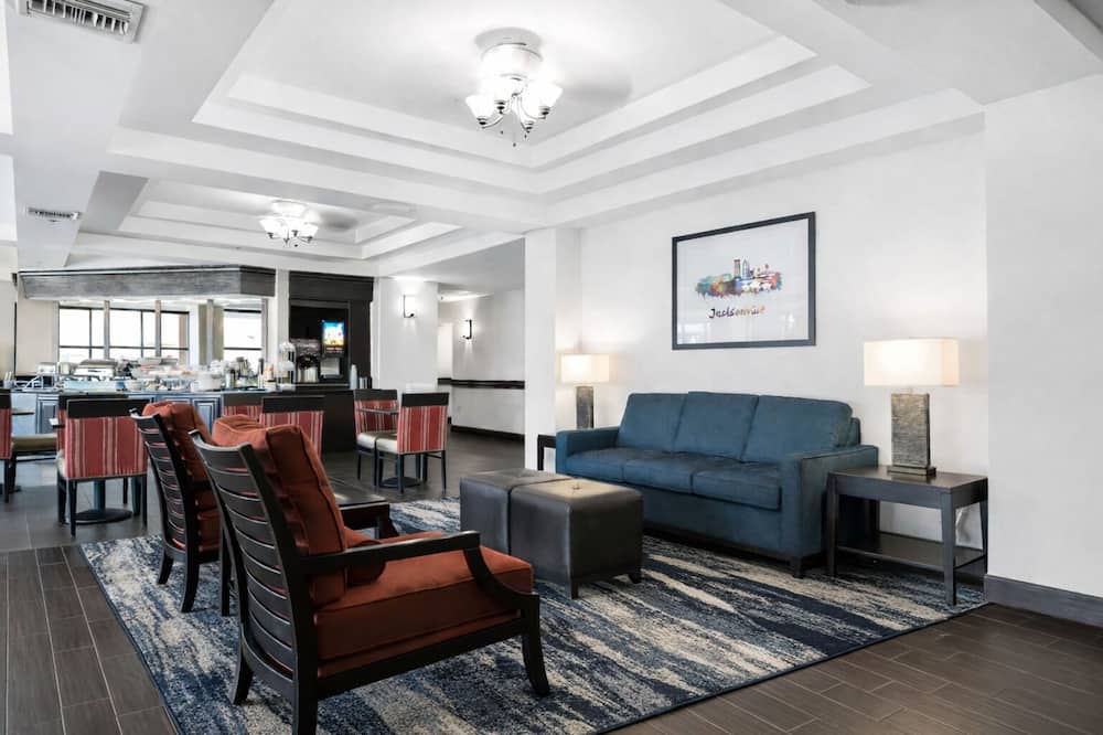 Comfort Suites Baymeadows Near Butler Blvd
