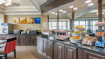 Desayuno buffet incluido todos los días