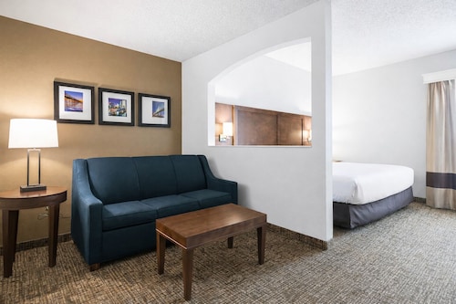 Comfort Suites Baymeadows Near Butler Blvd