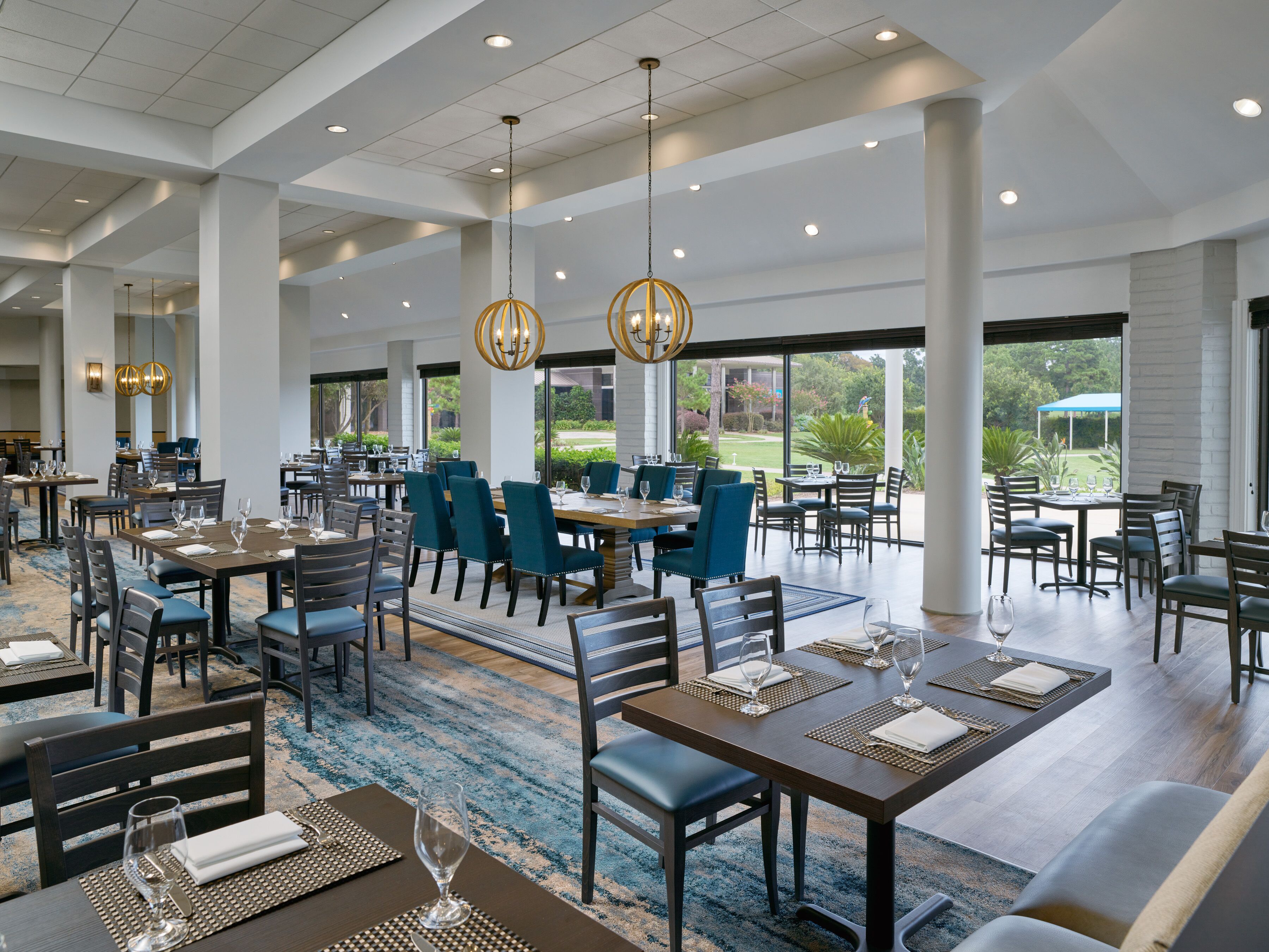 daily full breakfast for a fee