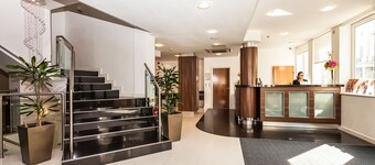 Ambassadors Hotel