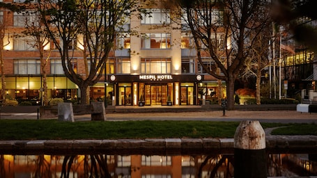 Front of property. Mespil Hotel