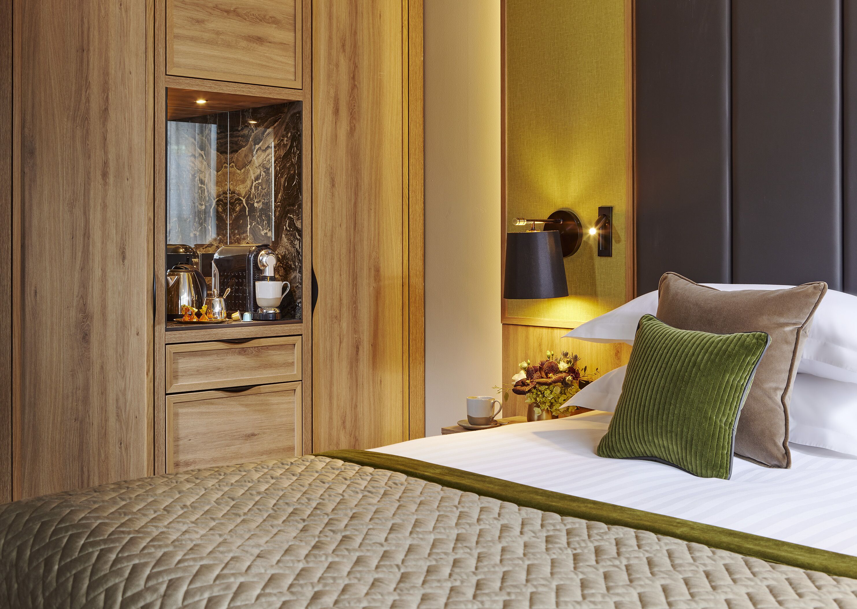 1 bedroom, in-room safe, desk, laptop workspace