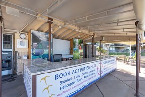 Concierge desk