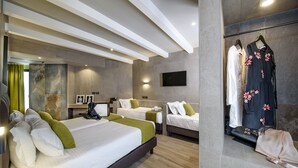 Sınıflandırılmamış resim, 26 üzerinden 2, düğme