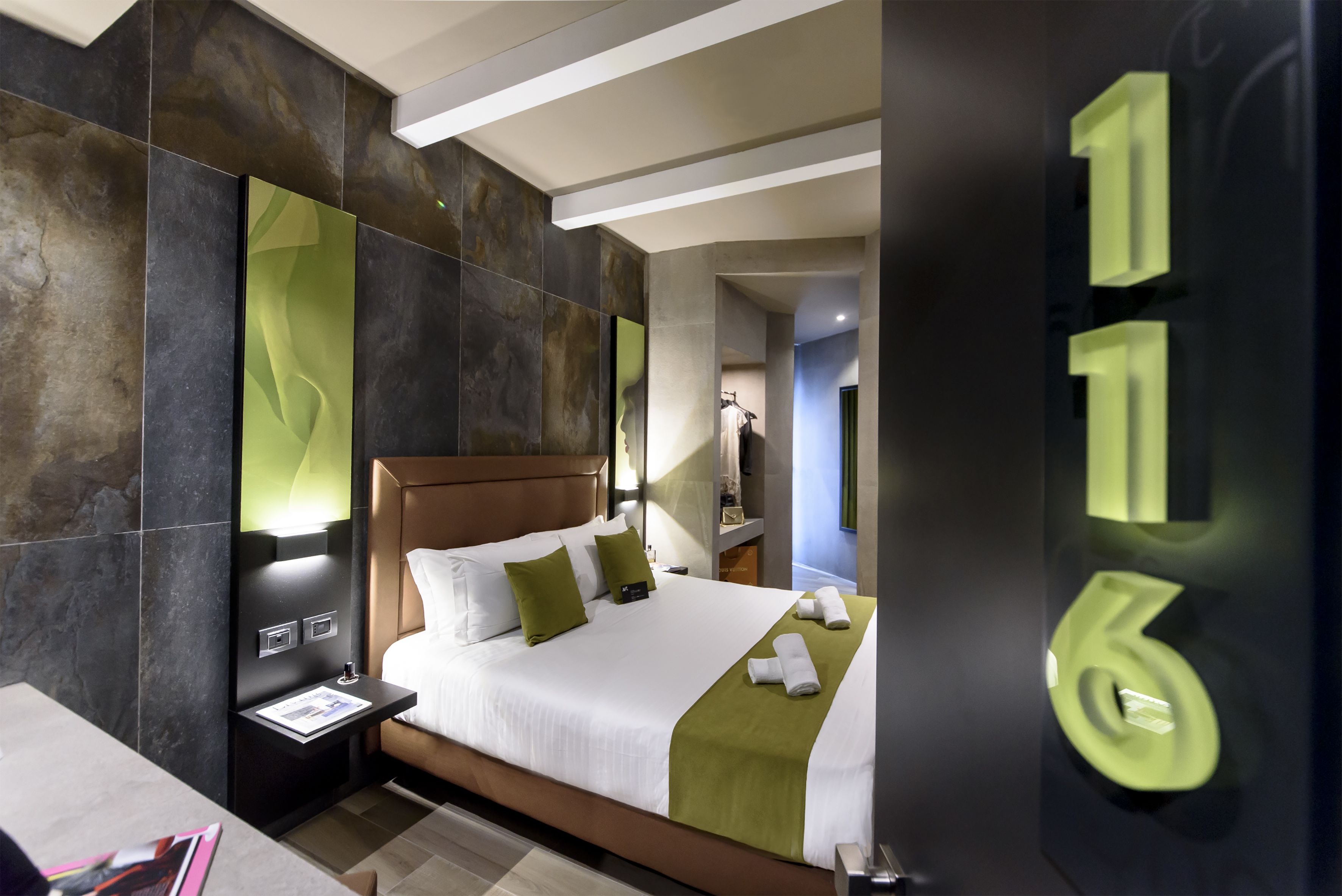 down duvets, minibar, in-room safe, desk