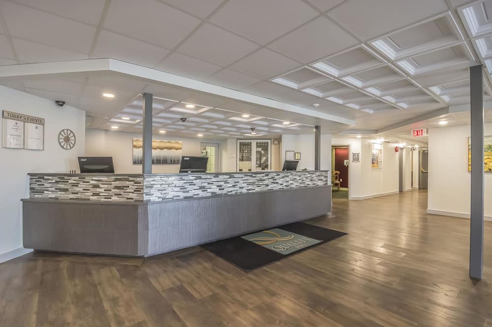 luxury hotels in Edmonton