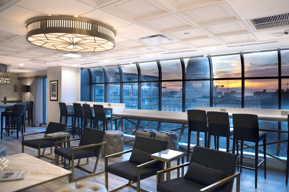 The Madison Concourse Hotel and Governor's Club