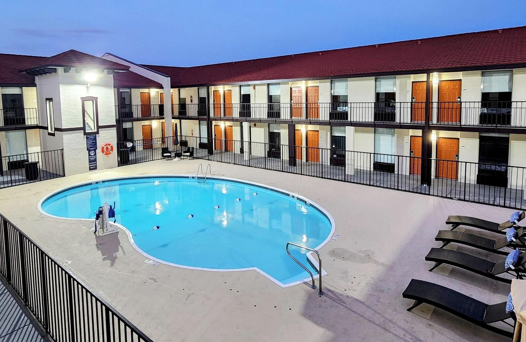 2 Star Hotels