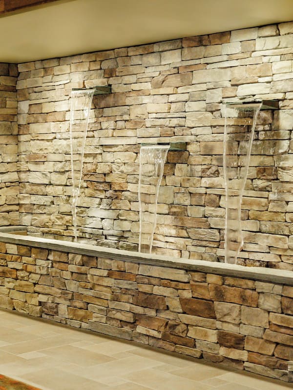 Couples treatment rooms, sauna, steam room, body treatments