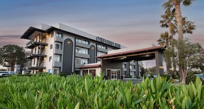 Oxnard Inn Lancaster