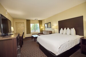 Ropa de cama de alta calidad, colchones con pillow-top y escritorio 